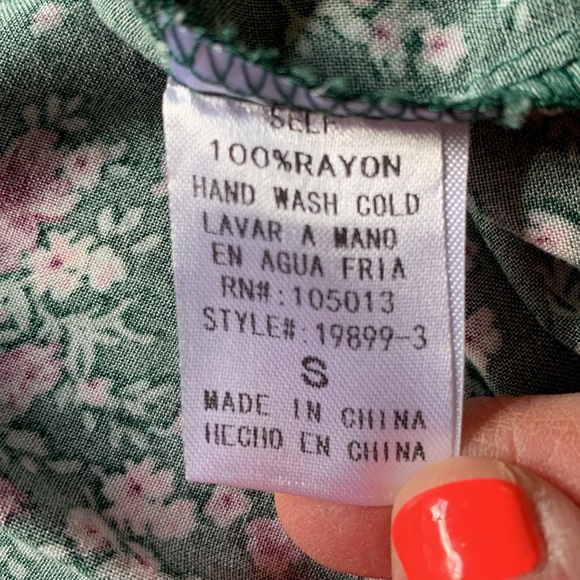 Emily Wonder Green & Purple Floral Peplum Blouse - Picture 9 of 9